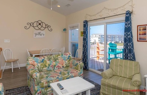 Surf City Casa | Hoos at the Beach - Nicely decorated 4 BR Sea Star Village Townhouse; Ocean