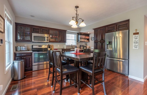 Bloomington Casa | Hoosier Happiness - The Townhouse Where Hoosiers Can Come Home