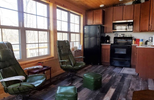 Garfield Cabina | Hoot Owl Cabins -Incredible Lakefront Cabin PLUS a 2nd Tiny Home