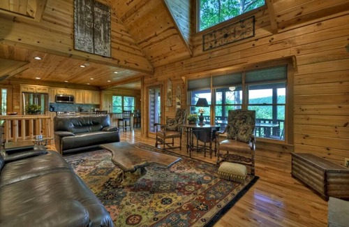 Morganton Cabina | Hoot Owl | Book 2 nights, stay 3 nights!