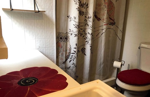 Garden Court Casa | Hoots Roost: Catskills glamper's dream. BBQ, W/D, 100+Mbps DigitalNomad friendly