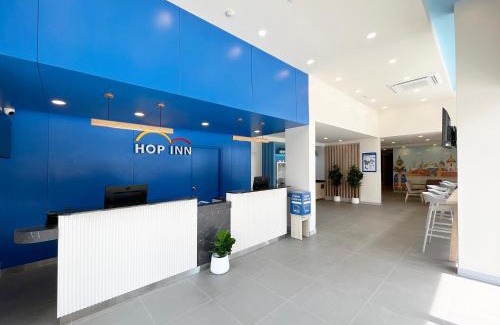 Phra Khanong Hotel | HOP INN Bangkok Onnut Station