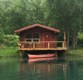 Hope Cabina | Hope Alaska's Bear Creek Lodge