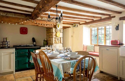 Longborough Cabaña | HOPE COTTAGE, pet friendly, character holiday cottage in Longborough