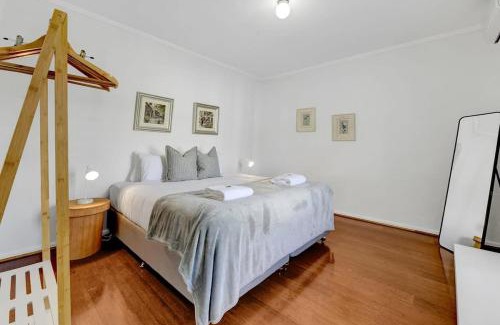Bathurst Apartamento | Hope St Cottage - Elegant & Cosy, Sleeps 6