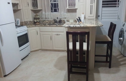 Charnocks Apartamento | Hopeville Apartments