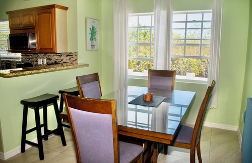 Grace Bay Hills Villa | Hopewell Villa East, Hermosa villa a 5 minutos de Gracebay.