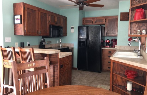 Creede Casa | Hopper Hideaway 1 Bedroom 1 Bath