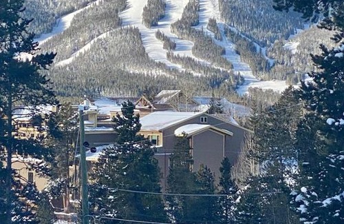 Baldy Mountain Casa | Hoppre Haus
