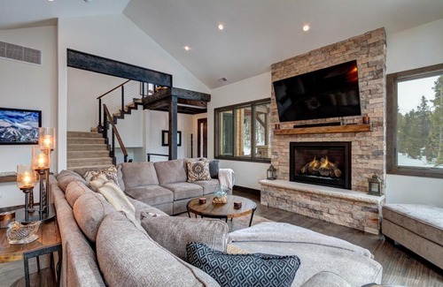 Baldy Mountain Casa | Hoppre Haus