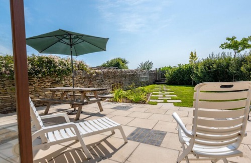 West Compton Casa | Hopscotch Cottage - Tres Habitaciones Casa, Capacidad 6