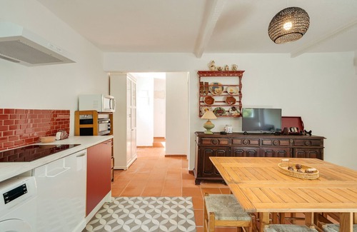 Setubal Villa | Hopstays - Quinta de Zanão House