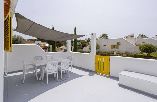 Aldeia do Golfe Chalet De Esquí | Hopstays - Vilamoura Aldeia do Golfe C3