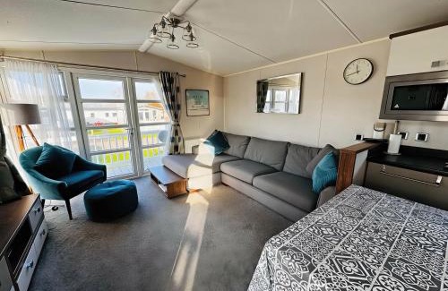 Hopton on Sea Casa | Hopton Holiday Village - Holiday Accommodation 632