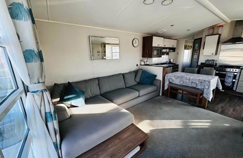 Hopton on Sea Casa | Hopton Holiday Village - Holiday Accommodation 632
