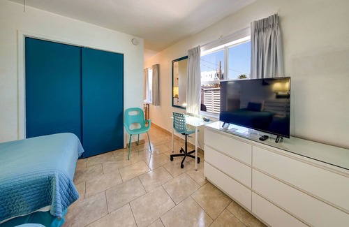 East Fort Lauderdale Hotel | Horizon By The Sea Inn