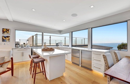 Western Malibu Casa | Horizon Hills Panoramic View House w Balcony