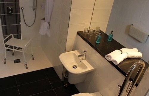 Ayr Hotel | Horizon Hotel
