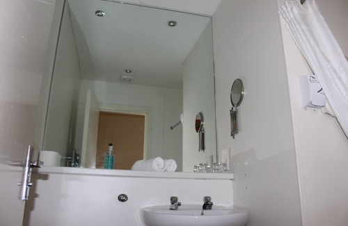 Ayr Hotel | Horizon Hotel