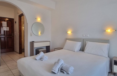 Kamari Hotel | Horizon Resort