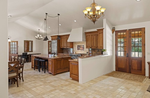 Carmel Valley Casa | Horizon -Roomy 3BR 3Ba Gorgeous Garden 30Night Min