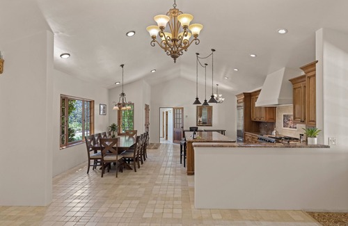 Carmel Valley Casa | Horizon -Roomy 3BR 3Ba Gorgeous Garden 30Night Min