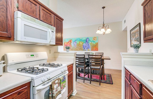 Horn Lake Casa | Horn Lake Townhome: 14 Mi to Downtown Memphis!