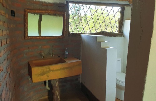Pakwach Cabina | Hornbill Bush Lodge