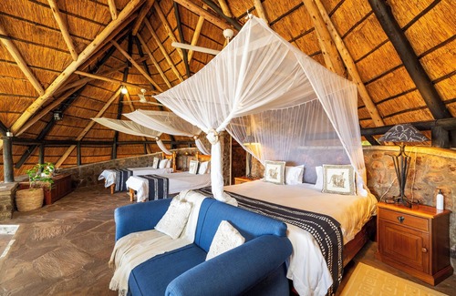 Kariba Cabina | Hornbill Lodge