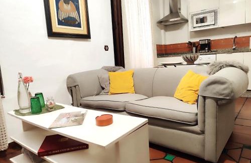 Santa Marina Apartamento | Horno 24 La Casa del Patio Andalusí