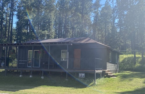 Rapid City Cabina | Horse Creek Resort - Cabin 2
