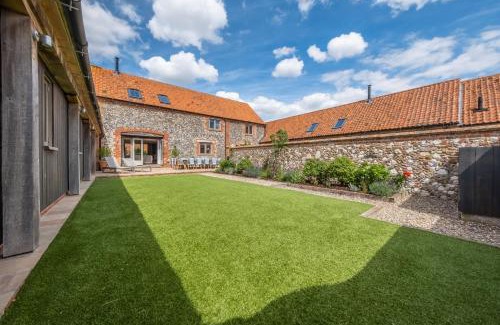 Warham Casa | Horse Yard Barn