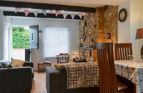 Porchfield Casa | Horseshoe Cottage