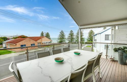 Port Elliot Casa | Horseshoe View 1A Scrymgour Rd Port Elliot - No Linen Included
