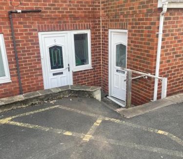 Horsforth Apartamento | Horsforth Studios- A Home From Home Perfectly Located 6 minutes to LBA Airport and a 1 Minute Walk to the Station- Sleeps up to 4