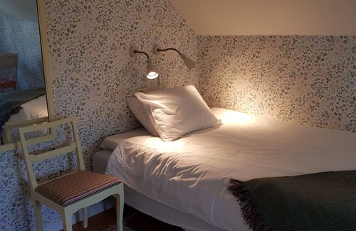 Storlinge Cama Y Desayuno | Horvan Bokkafé & Bed & Breakfast