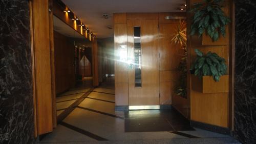 Almagro Apartamento | Hosp Italiano cómodo equipado con piano luz y sol Bienvenidos!