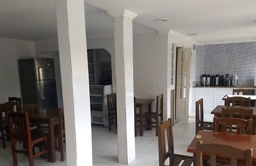 Jardim Olinda Apartamento | Hospedagem Central - Suíte 201 - Cabo Frio - Aluguel Econômico