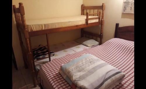 Ilha das Cobras Casa | Hospedagem domiciliar Casa Amarela Paraty