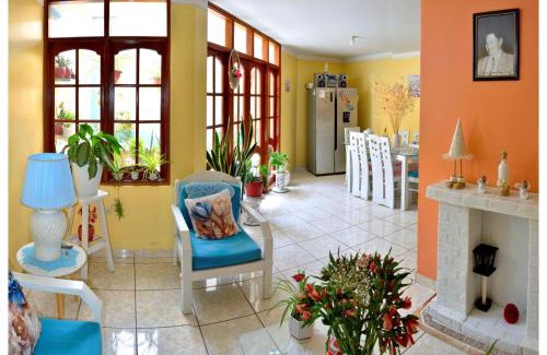 Nuevo Chimbote Casa | Hospedaje La Casa Blanca