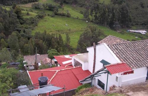 Mongui Cama Y Desayuno | HOSPEDAJE BELLA VISTA MONGUI