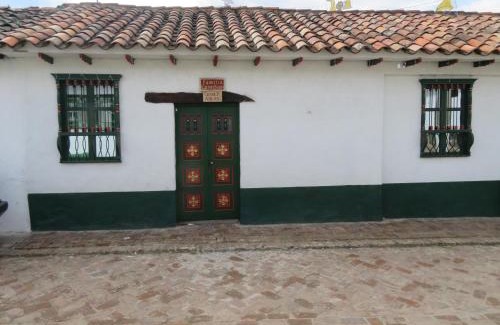 Mongui Casa | Hospedaje La Lomita