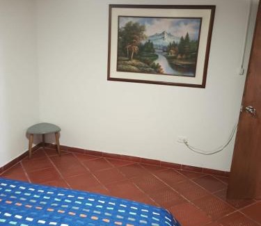 Mongui Casa | Hospedaje y Camping del Rio