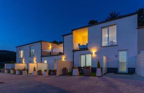 Frije Apartamento | Hospedium Apartamentos Galitrips A Casa Da Reina