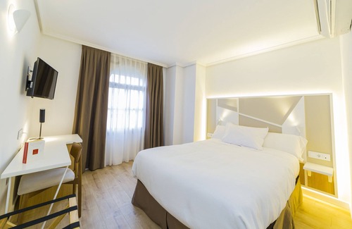 Casas-Ibañez Hotel | Hospedium Hotel Cañitas Maite Gastronómico