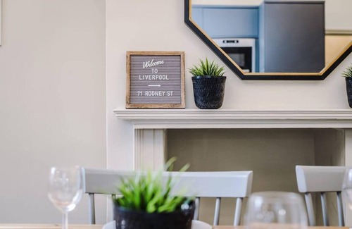 Hope Street Apartamento | Host Apartments The Rodney Townhouse