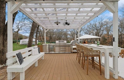 Azle Casa | ★Host Events! HEATED PrivatePool/Sauna/HotTub/Playground★