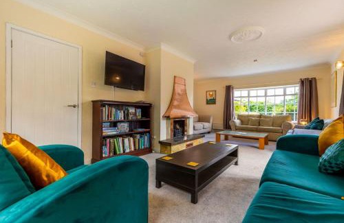 Irstead Casa | Host & Stay - Alderfen View