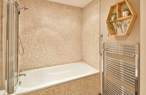 South Cliff Apartamento | Host & Stay | Apartment 2 @ Easby Hall