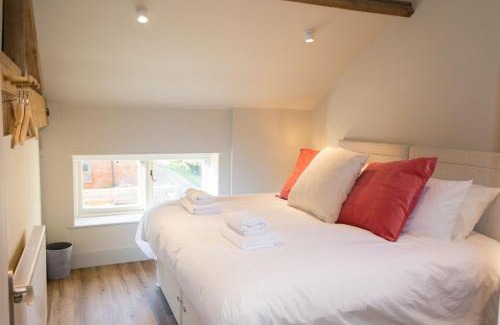 Irstead Casa | Host & Stay - Boathouse Barn